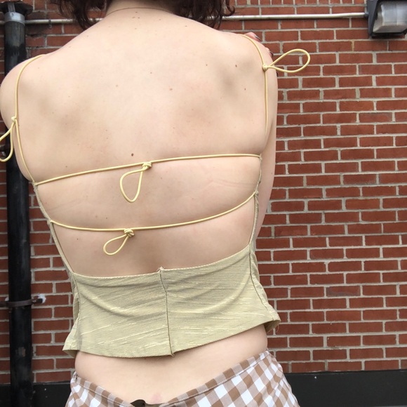 Open Back Gold Top - Picture 3 of 3